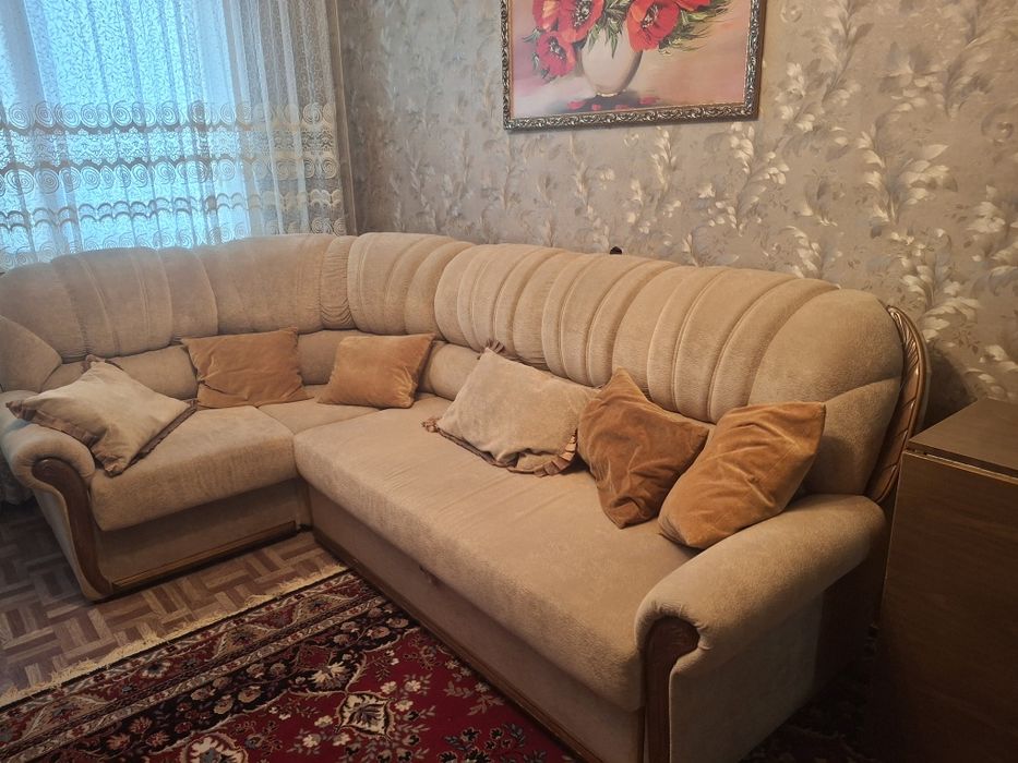 Угловой диван с креслом