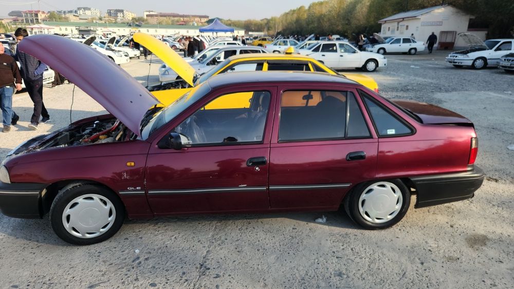 Daewoo nexia (1) 1998 yil