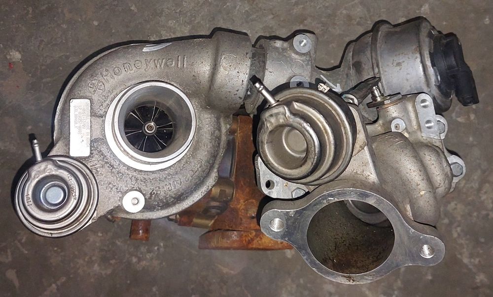 КОМПЛЕКТ Турбини/Турбокомпресори Mazda 2.2 SKYACTIV-D GARRETT
