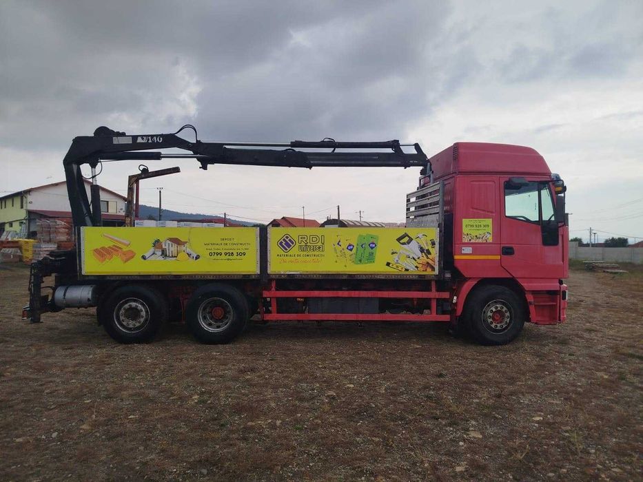 Vand Camion cu macara Iveco