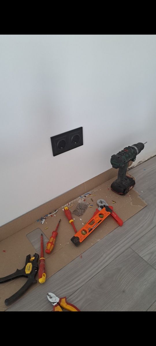 Electrician calificat