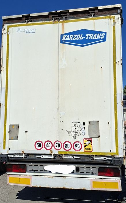 Semiremorca KRONE VARIOS 2015