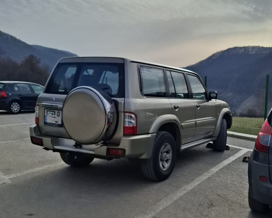 Vând Nissan Patrol Y61 2002