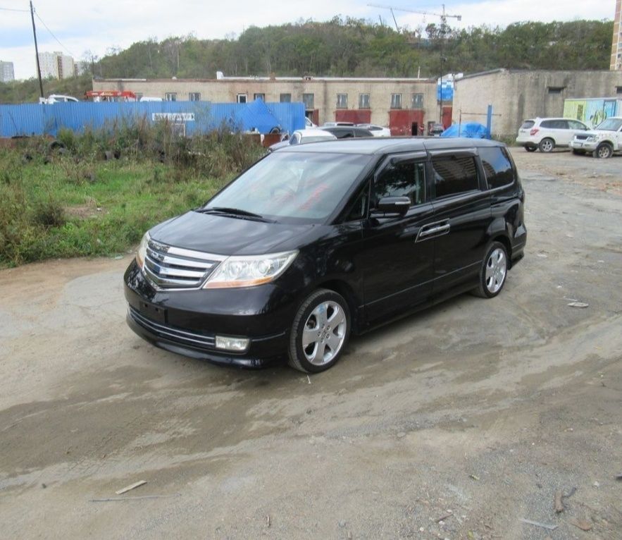 Honda elysion 2007 года