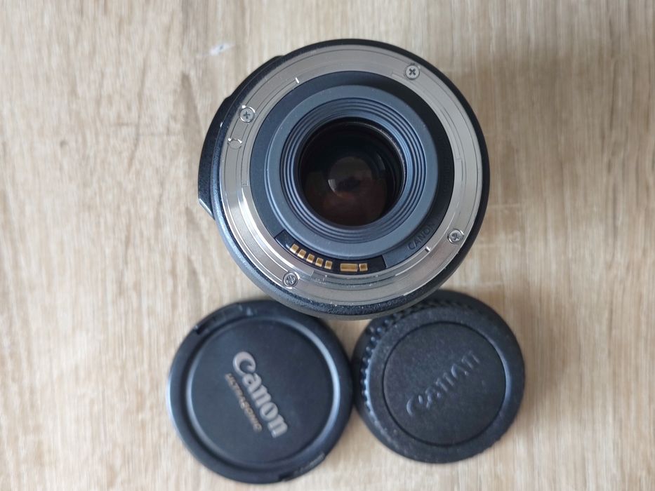 Obiectiv Canon efs 17-85 4-5.6 is USM impecabil