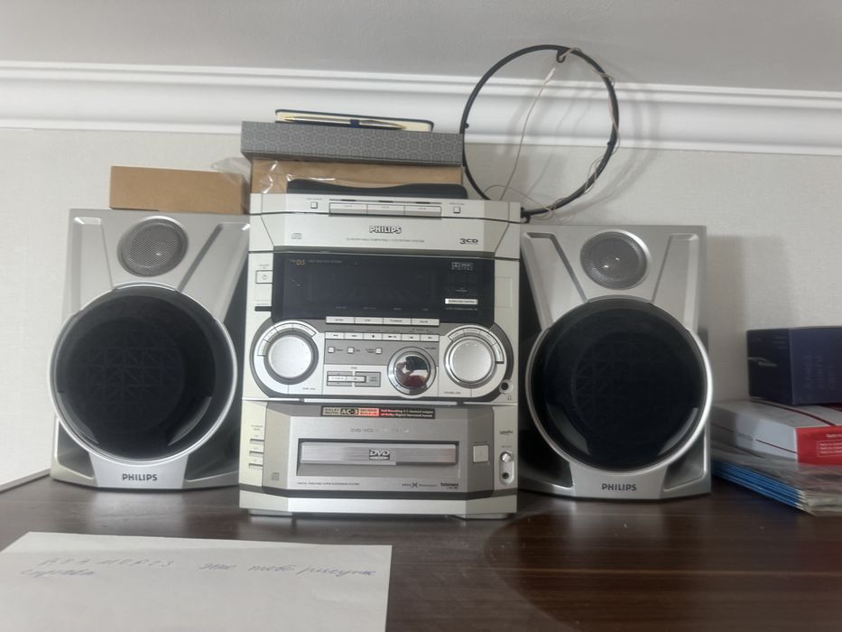 Радио музыкальный центр Philips original