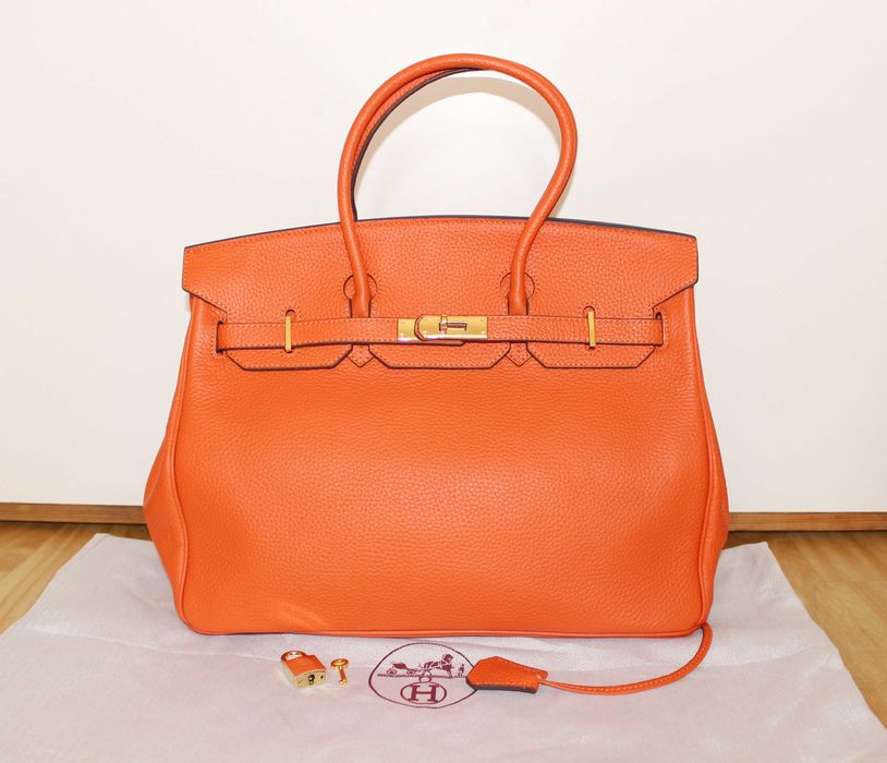 Дамската чанта Hermes Birkin