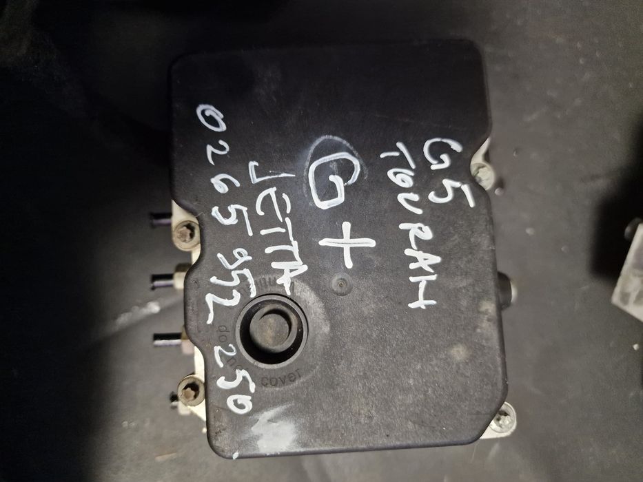 Pompa abs Vw Golf 5 ,Touran,Golf plus,Jetta