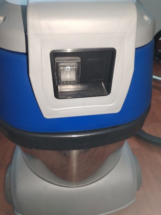 Aspirator profesional