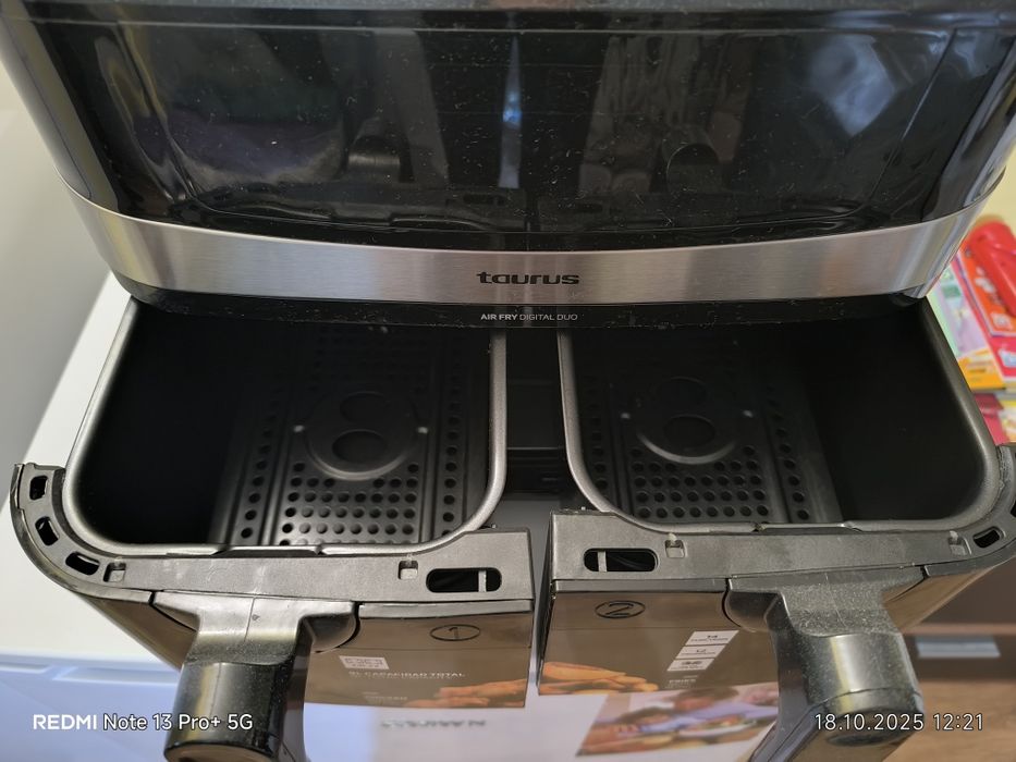 Въздушен фритюрник Taurus AF2600D Digital Duo 4.5л, черен