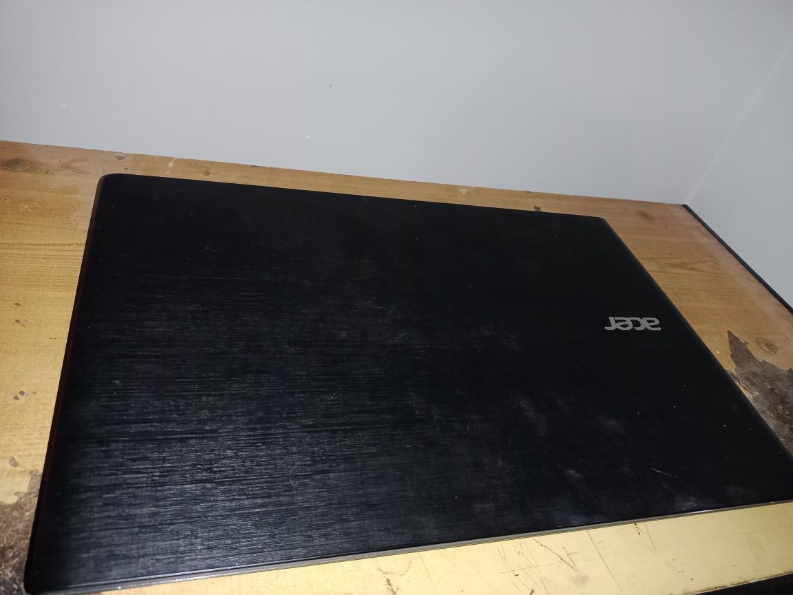 Ноутбук Acer aspire e5-722g