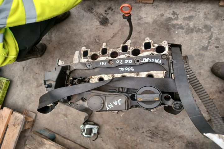 Motor fara anexe 03L021AH Volkswagen VW Passat B6  [din 2005 pana  20