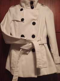 Дамско  бяло сако