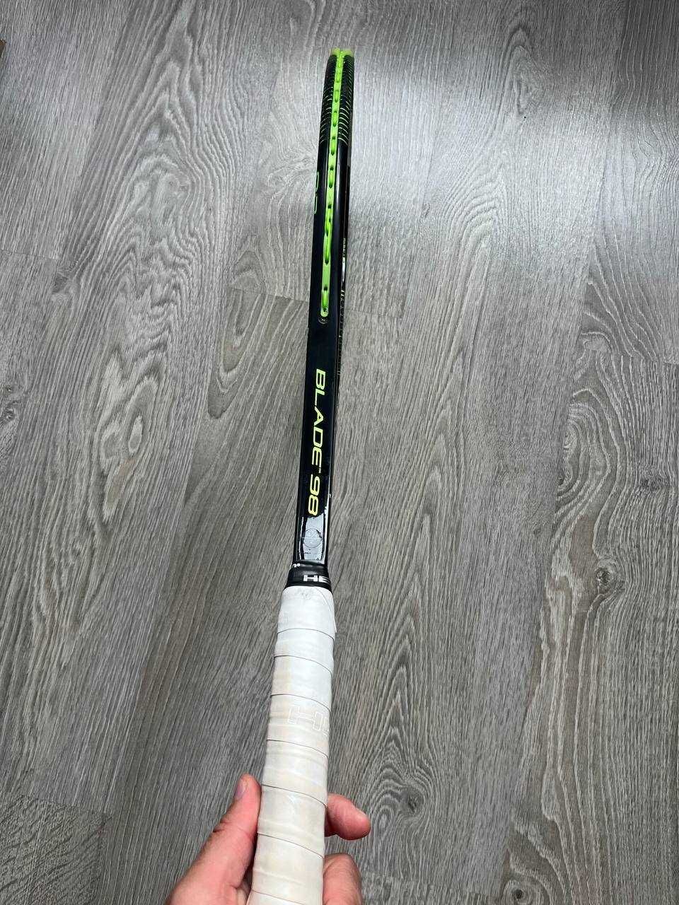 Vand WILSON Blade 98 V5