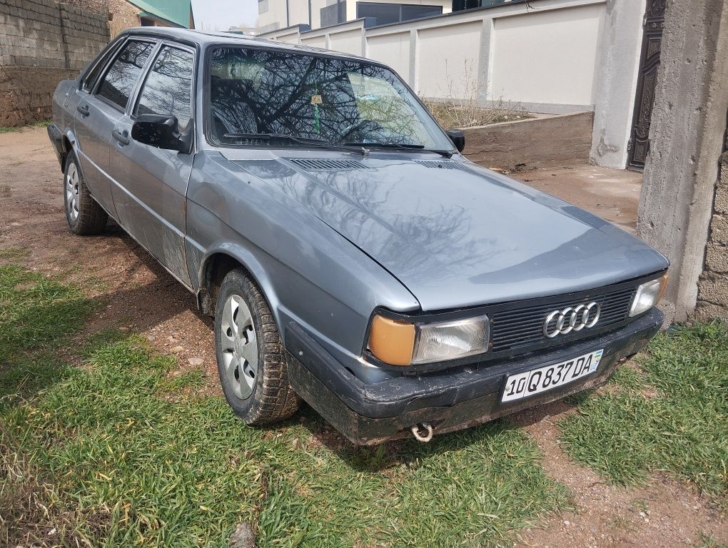 Audi 80 sotiladi