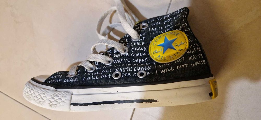 Converse, детски кецове, 30 номер, лимитирана серия The Simpson's