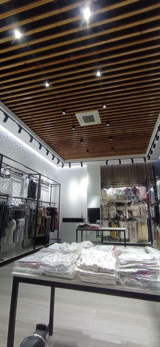 (Срочно !) Buxoro Savdo Majmuasi Магазин 2 этаж