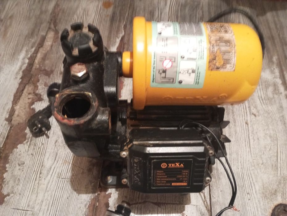 Продам вакуумный насос теха т00306