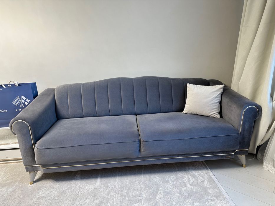 Диван и 2 кресла