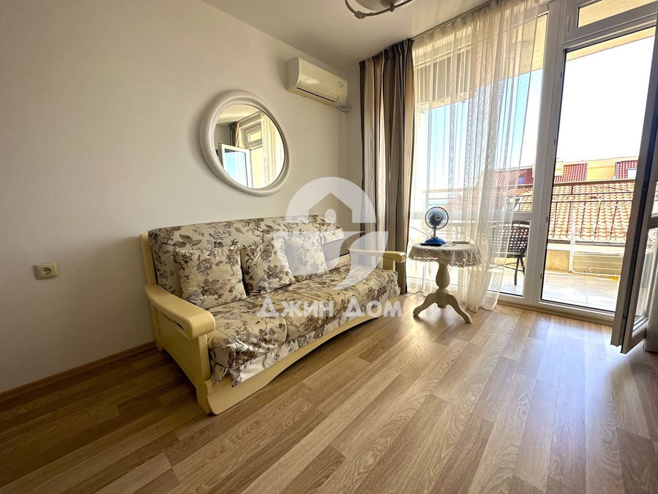Продава се Тристаен апартамент в Свети Влас - 75 кв.м за 1600 €/кв.м - Снимка #2