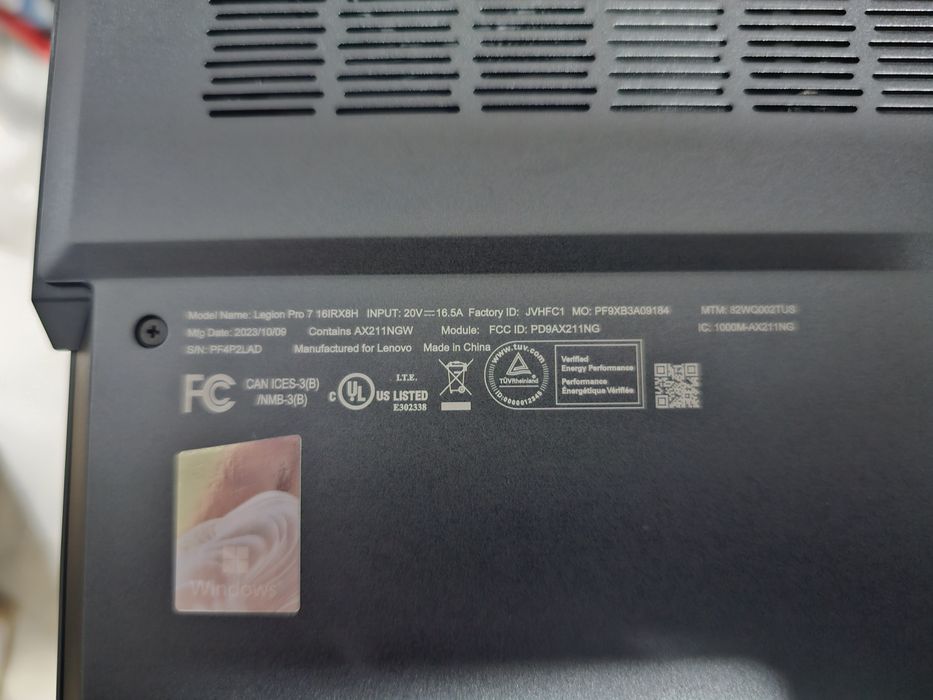 Lenovo legion pro 7 core i9 gtx 4080