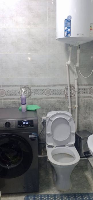 Olmazor tumanidagi Beruniy metro yaqnida arenda