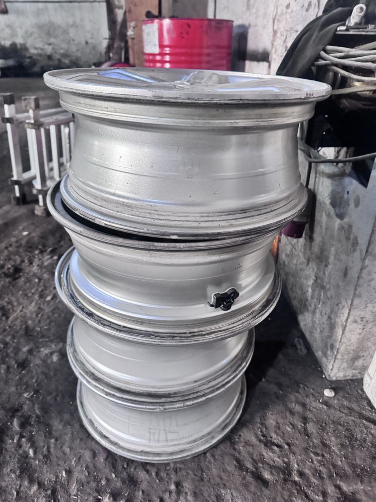 Диски  6x139.7 r16 L200 pajero