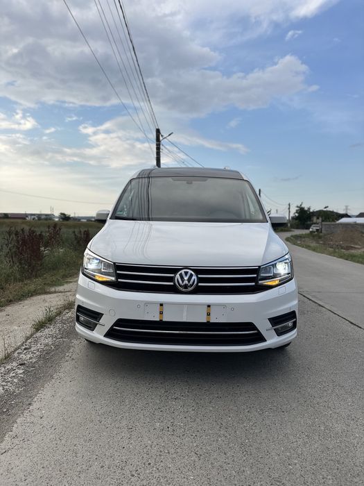 VW Caddy 4x4 Stylish Edition 35 150CP, DSG, 2.0TDI, 7 locuri