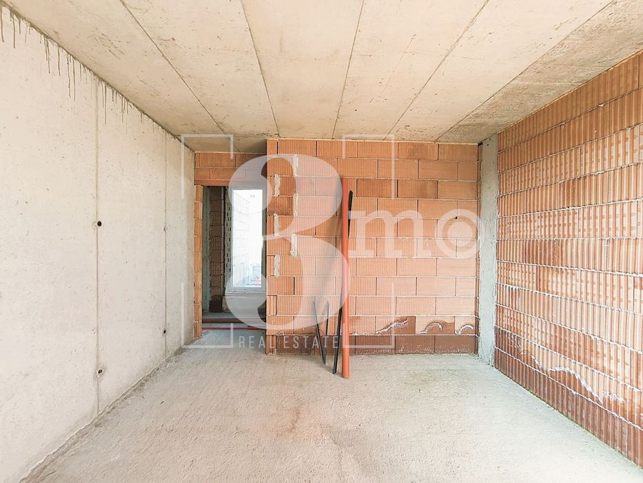 Продава се Тристаен апартамент в София, Люлин 5 - 119 кв.м за 1455 €/кв.м - Снимка #6