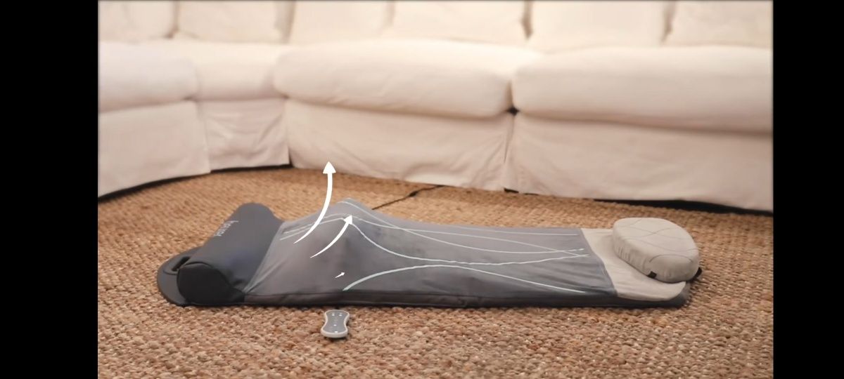 Saltea cu perne de aer pentru stretching si masaj Beurer