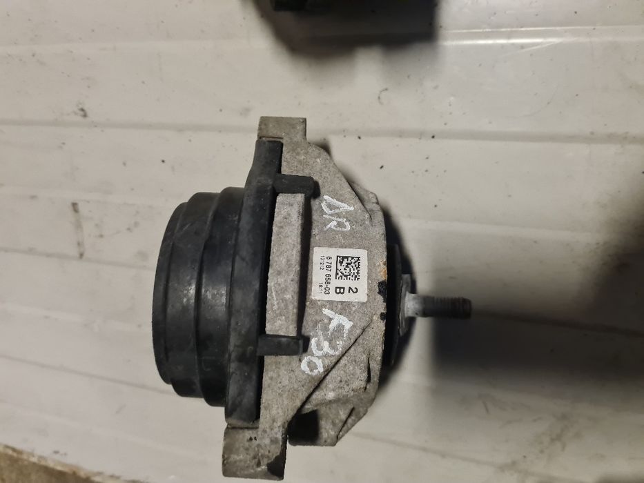 Telescop față dreapta,etrier,suporti motor Bmw seria 3,f30