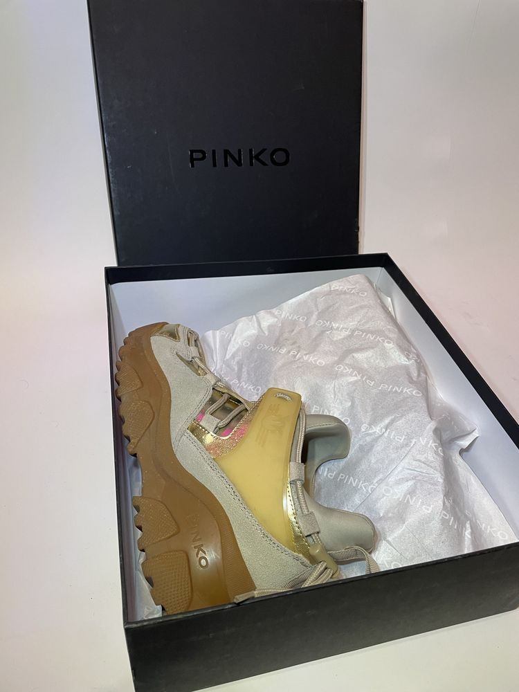 Обувки Pinko Love Trek Low