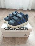 Маратонки adidas