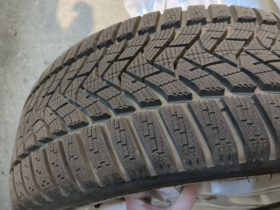 Зимни гуми с джанти Dunlop Winter Sport 5 45/17