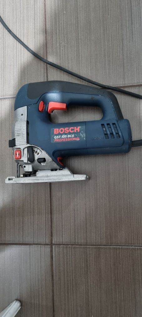 Bosch Fierăstrău pendular profesional