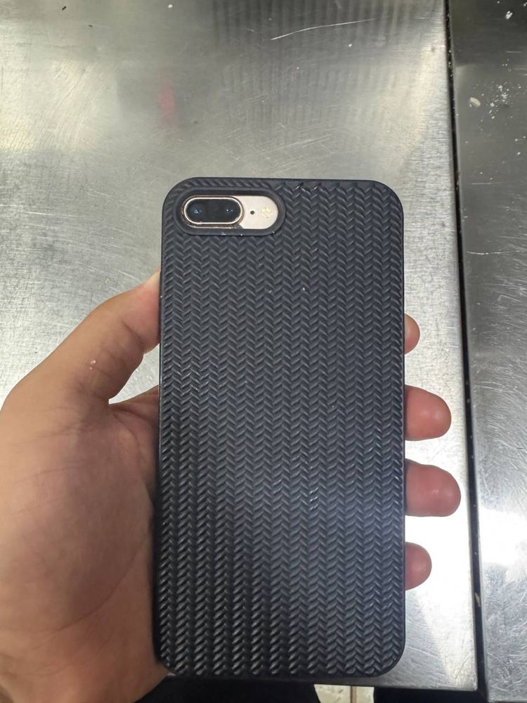 iPhone 8 plus gold