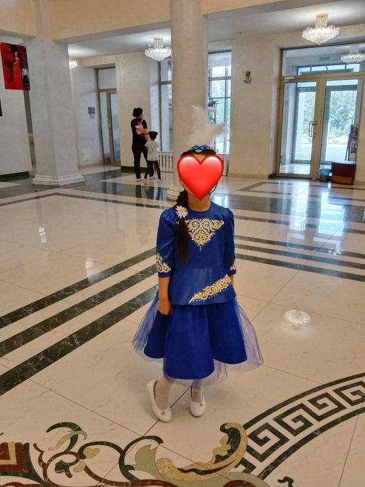 Продам қазахская платья для девочка 7-8лет