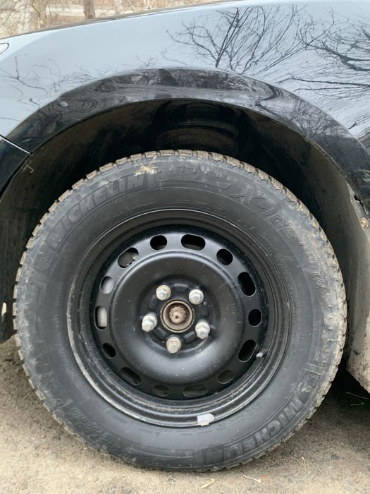 Диски с резиной 215/65/R16