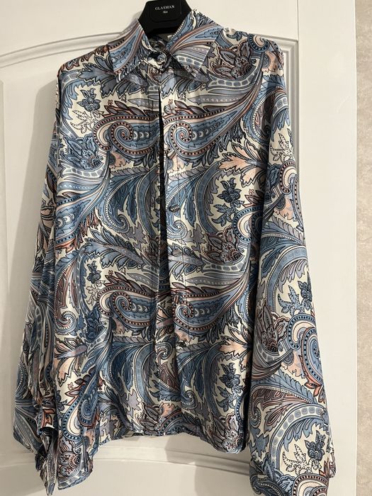 Костюм нарядный