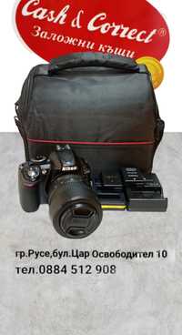 Nikon D 3100 с чанта,обектив,две зарядни и три батерии.Цена 350 лв.