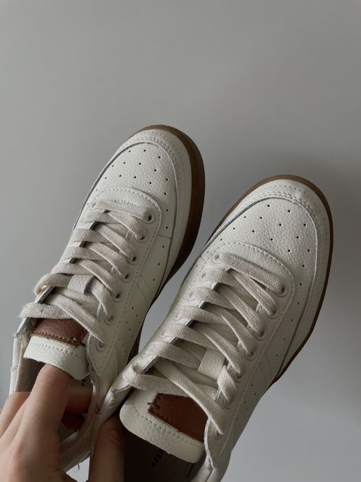 Кецове от естествена кожа - RESERVED