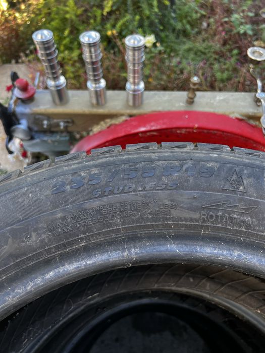 Зимни гуми Michelin 235/55/19
