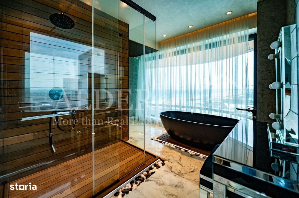 Penthouse, Vedere Direct Mare, First Mamaia, Crowne Plaza