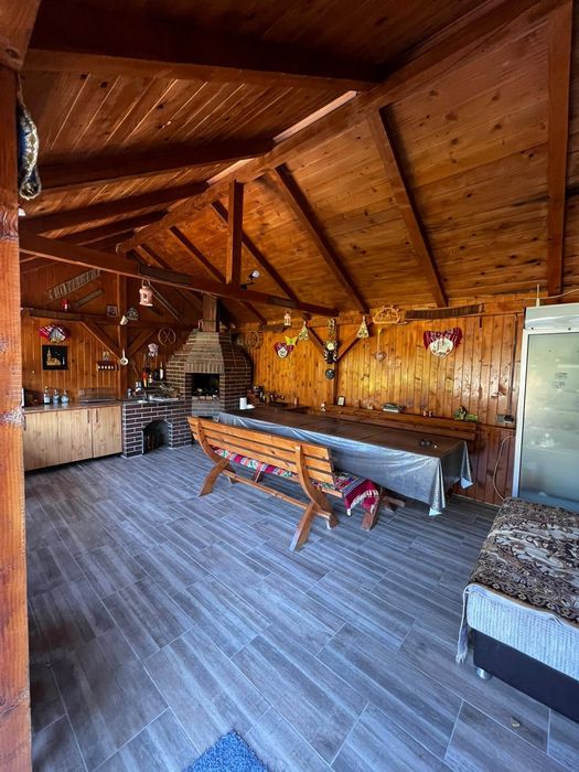 Cabană spațioasă de închiriat
