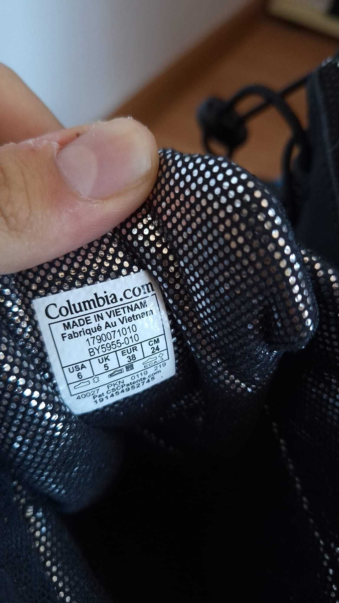 Ghete Columbia Youth Bugaboot™ Plus IV Omni-Heat™ | Marimea 38