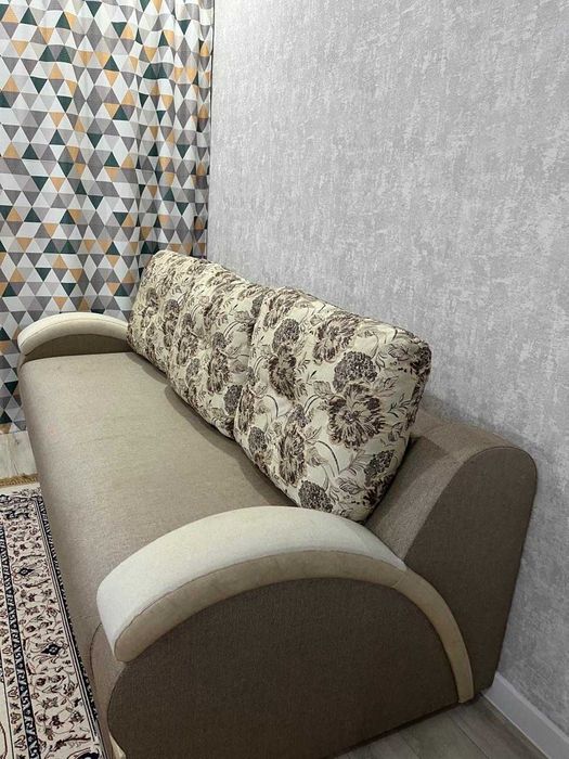 Продам диван 80000тг