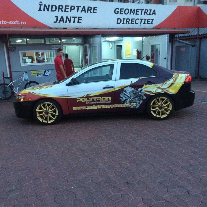 vand 4 roti mitsubishi lancer