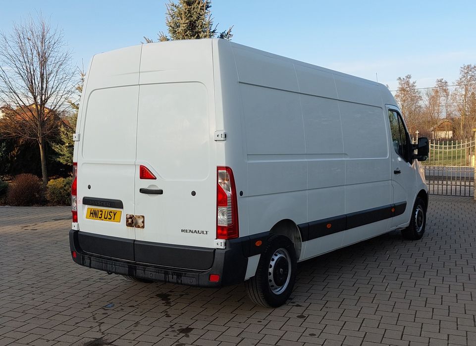 Renault Master 2014 motor 2.3 diesel 100 mii mile Volan pe dreapta