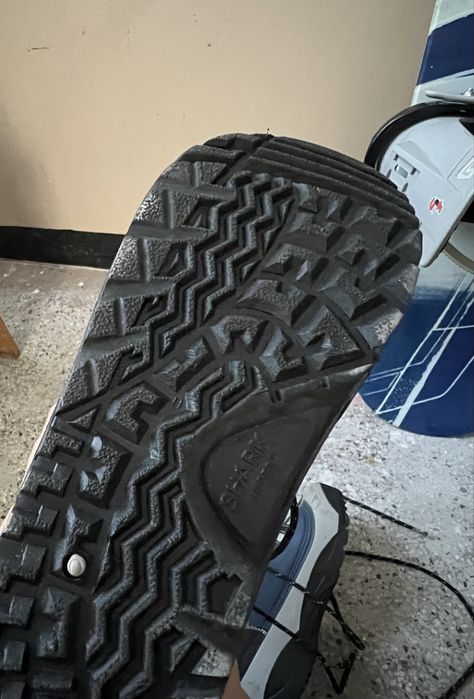 Сноуборд Burton 141см с автомати + подарък обувки