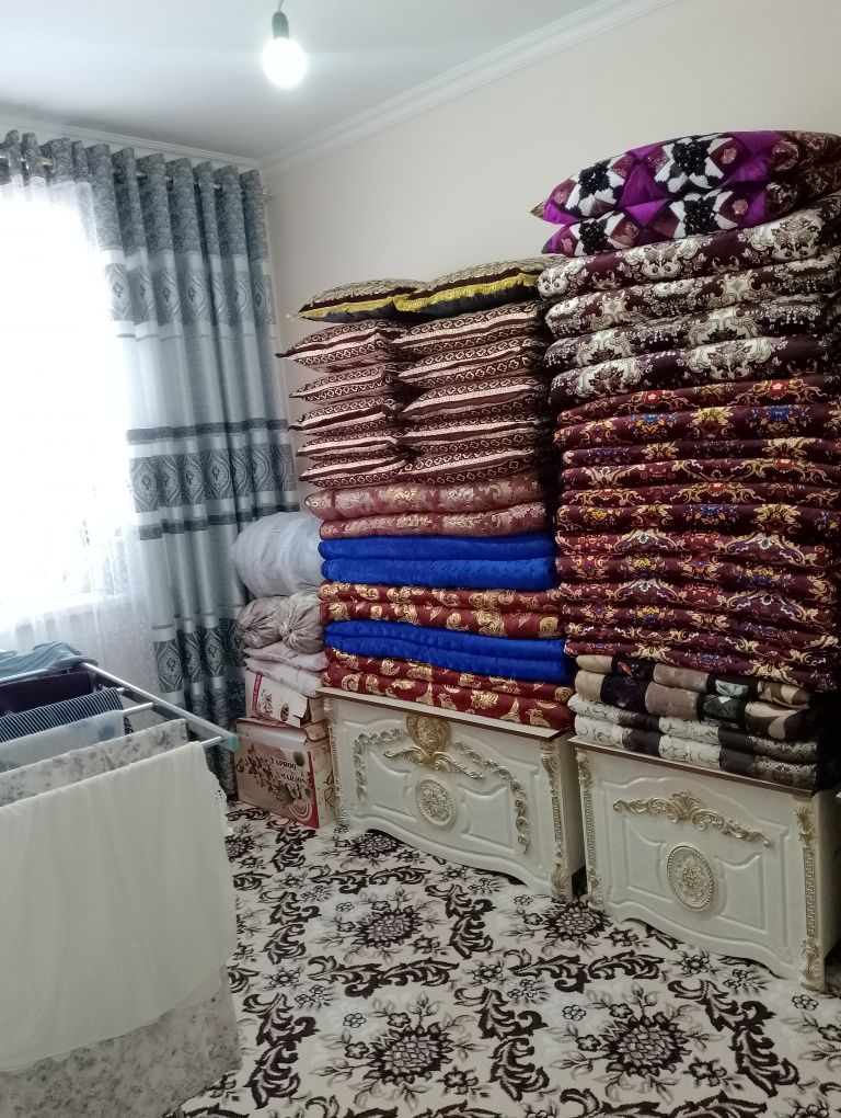 2020 yilda qurilgan  dom sotiladi mebel  gilamlari qoladi